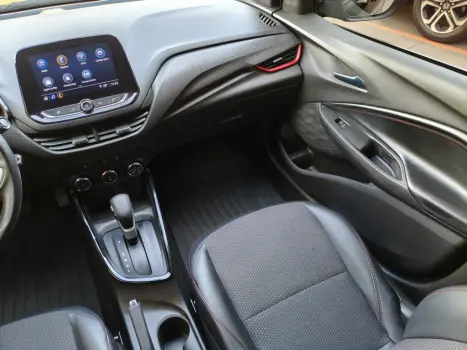 CHEVROLET Onix Hatch 1.0 12V 4P FLEX RS TURBO AUTOM�TICO, Foto 17
