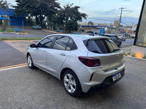 CHEVROLET Onix Hatch 1.0 12V 4P FLEX LTZ TURBO, Foto 4