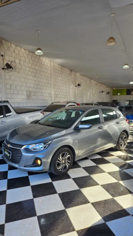 CHEVROLET Onix Hatch 1.0 4P FLEX LT2, Foto 3