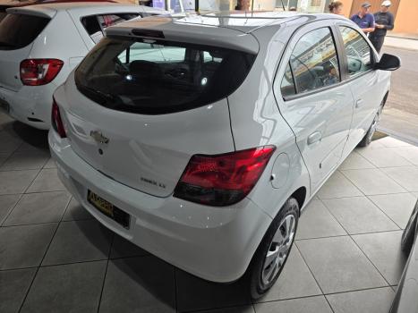 CHEVROLET Onix Hatch 1.4 4P FLEX LT, Foto 13