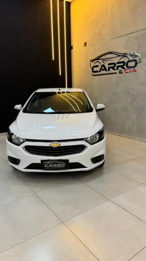 CHEVROLET Onix Hatch 1.4 4P FLEX ACTIV, Foto 3