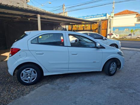 CHEVROLET Onix Hatch 1.0 4P FLEX JOY, Foto 4