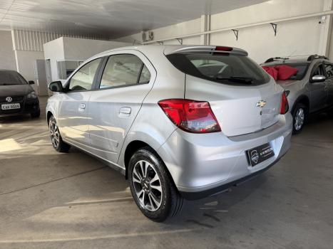 CHEVROLET Onix Hatch 1.4 4P FLEX LTZ AUTOM�TICO, Foto 6