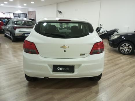 CHEVROLET Onix Hatch 1.4 4P FLEX LT AUTOM�TICO, Foto 5