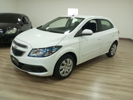 CHEVROLET Onix Hatch 1.4 4P FLEX LT AUTOM�TICO, Foto 6