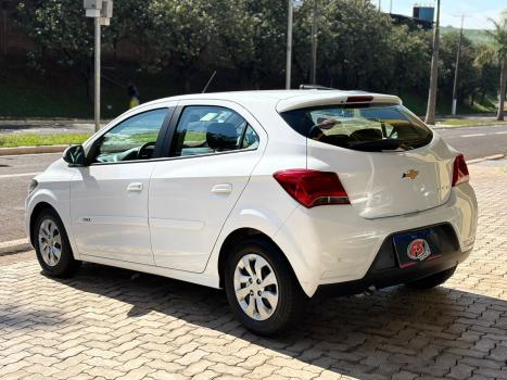 CHEVROLET Onix Hatch 1.0 4P FLEX LT, Foto 4
