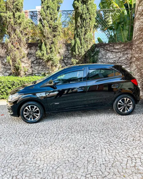 CHEVROLET Onix Hatch 1.4 4P FLEX LT, Foto 1