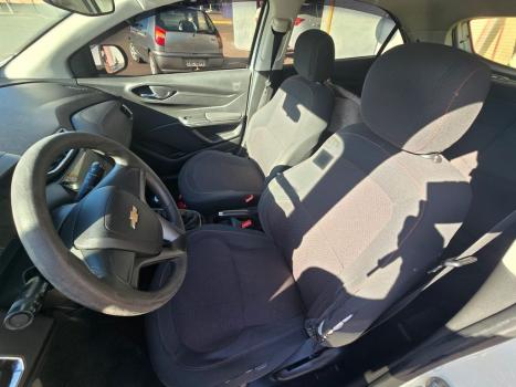 CHEVROLET Onix Hatch 1.4 4P FLEX LTZ, Foto 5