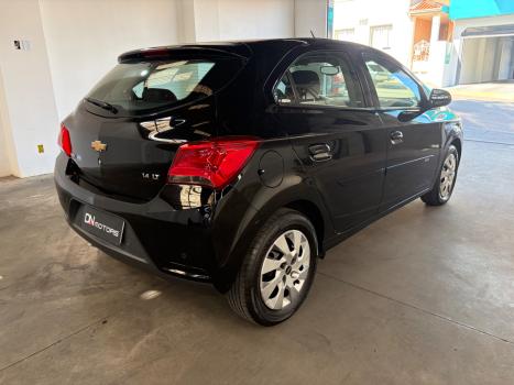 CHEVROLET Onix Hatch 1.0 4P FLEX LT, Foto 5
