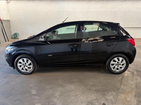 CHEVROLET Onix Hatch 1.0 4P FLEX LT, Foto 8