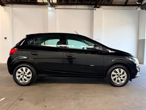 CHEVROLET Onix Hatch 1.0 4P FLEX LT, Foto 4