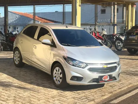 CHEVROLET Onix Hatch 1.0 4P FLEX LT, Foto 3