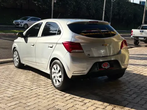 CHEVROLET Onix Hatch 1.0 4P FLEX LT, Foto 5