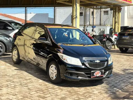 CHEVROLET Onix Hatch 1.0 4P FLEX LT, Foto 3