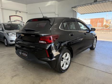 CHEVROLET Onix Hatch 1.0 12V 4P FLEX PREMIER 2 TURBO AUTOM�TICO, Foto 6