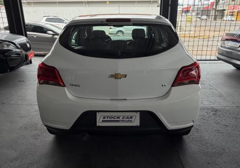 CHEVROLET Onix Hatch 1.0 4P FLEX LT, Foto 4