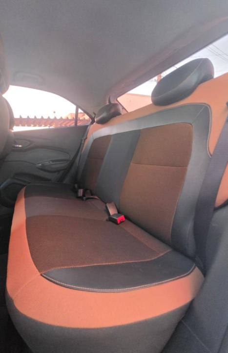 CHEVROLET Onix Hatch 1.4 4P FLEX ACTIV AUTOM�TICO, Foto 9