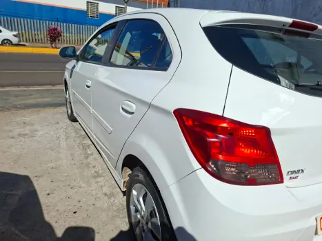 CHEVROLET Onix Hatch 1.0 4P FLEX JOY, Foto 5
