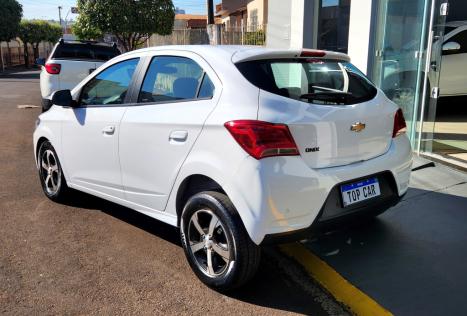 CHEVROLET Onix Hatch 1.4 4P FLEX LT AUTOM�TICO, Foto 3