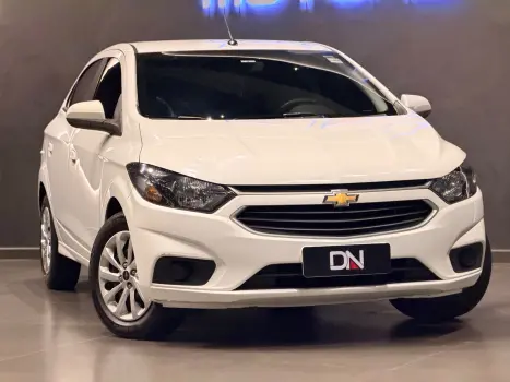 CHEVROLET Onix Hatch 1.4 4P FLEX LT, Foto 2