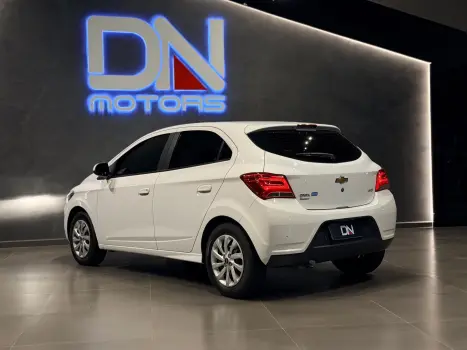 CHEVROLET Onix Hatch 1.4 4P FLEX LT, Foto 5