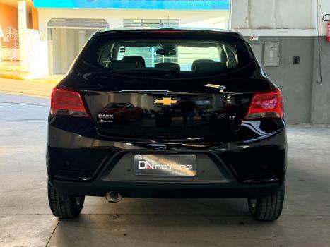 CHEVROLET Onix Hatch 1.4 4P FLEX LT, Foto 6