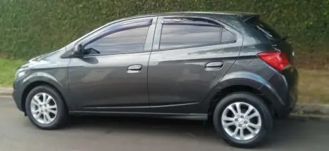 CHEVROLET Onix Hatch 1.0 4P FLEX LT, Foto 2
