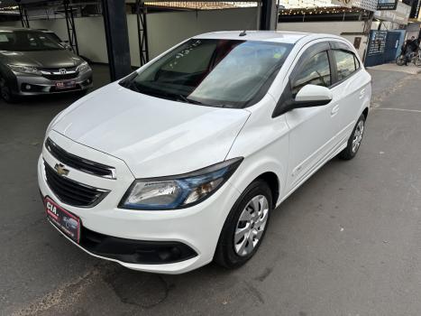 CHEVROLET Onix Hatch 1.4 4P FLEX LT, Foto 4