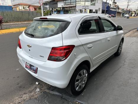 CHEVROLET Onix Hatch 1.4 4P FLEX LT, Foto 7