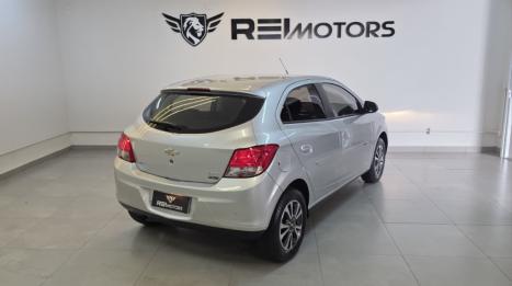 CHEVROLET Onix Hatch 1.4 4P FLEX LTZ AUTOM�TICO, Foto 3