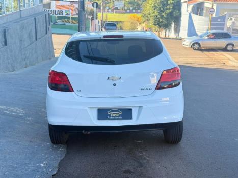 CHEVROLET Onix Hatch 1.4 4P FLEX LT, Foto 6