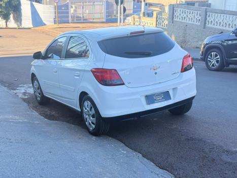 CHEVROLET Onix Hatch 1.4 4P FLEX LT, Foto 10