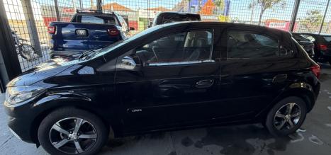 CHEVROLET Onix Hatch 1.4 4P FLEX LTZ, Foto 2