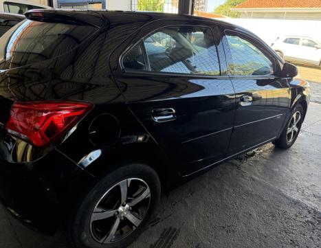CHEVROLET Onix Hatch 1.4 4P FLEX LTZ, Foto 6