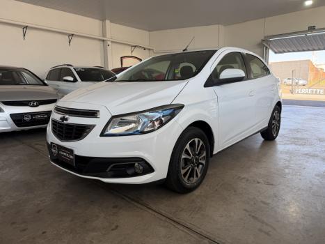 CHEVROLET Onix Hatch 1.4 4P FLEX LTZ, Foto 3