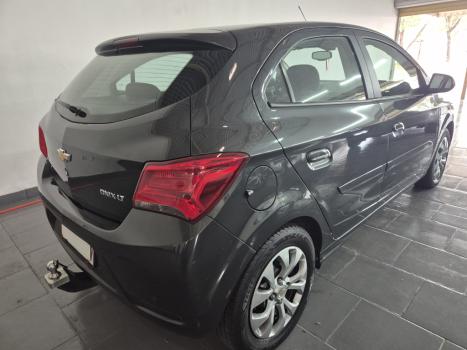 CHEVROLET Onix Hatch 1.4 4P FLEX LT, Foto 4
