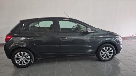 CHEVROLET Onix Hatch 1.4 4P FLEX LT, Foto 9