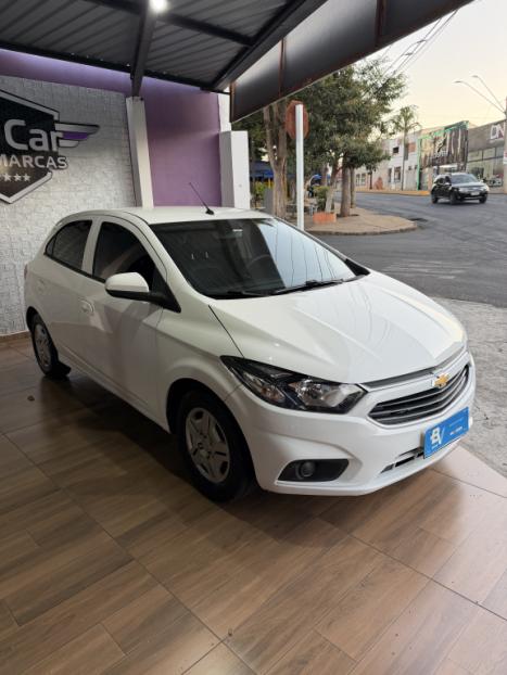 CHEVROLET Onix Hatch 1.0 4P FLEX LT, Foto 3