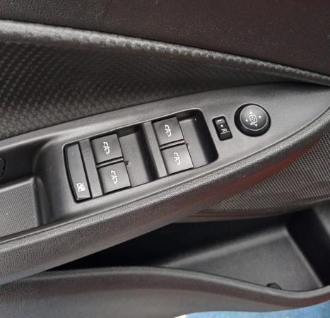 CHEVROLET Onix Hatch 1.0 12V 4P FLEX LTZ TURBO, Foto 9