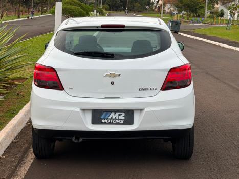 CHEVROLET Onix Hatch 1.4 4P FLEX LTZ, Foto 10