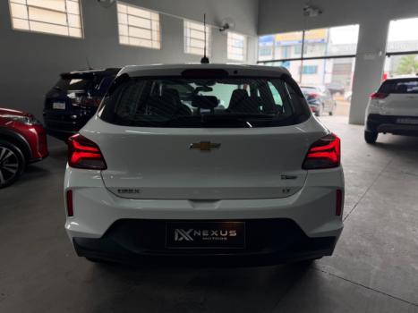 CHEVROLET Onix Hatch 1.0 4P FLEX LT2, Foto 5
