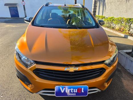 CHEVROLET Onix Hatch 1.4 4P FLEX ACTIV AUTOM�TICO, Foto 2