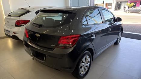 CHEVROLET Onix Hatch 1.0 4P FLEX JOY BLACK, Foto 4
