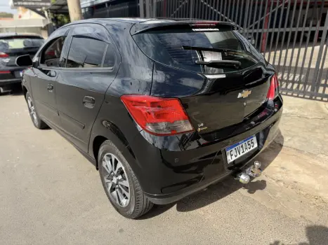 CHEVROLET Onix Hatch 1.4 4P FLEX LTZ AUTOM�TICO, Foto 4