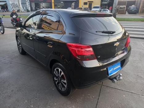 CHEVROLET Onix Hatch 1.4 4P FLEX LT, Foto 11