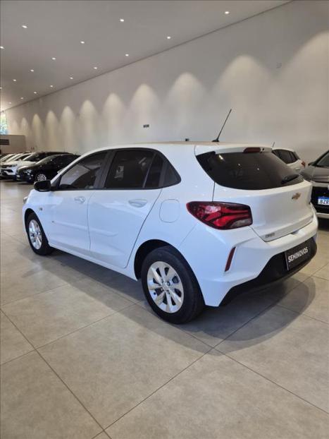 CHEVROLET Onix Hatch 1.0 4P FLEX LT, Foto 6