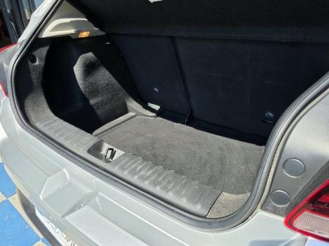 CHEVROLET Onix Hatch 1.0 12V 4P FLEX LTZ TURBO, Foto 9