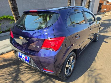 CHEVROLET Onix Hatch 1.4 4P FLEX LTZ, Foto 6