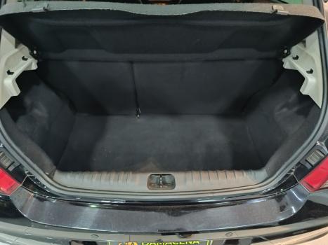 CHEVROLET Onix Hatch 1.4 4P FLEX LTZ AUTOM�TICO, Foto 22