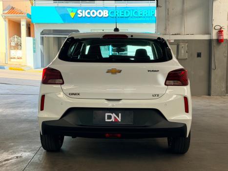 CHEVROLET Onix Hatch 1.0 12V 4P FLEX LTZ TURBO, Foto 6